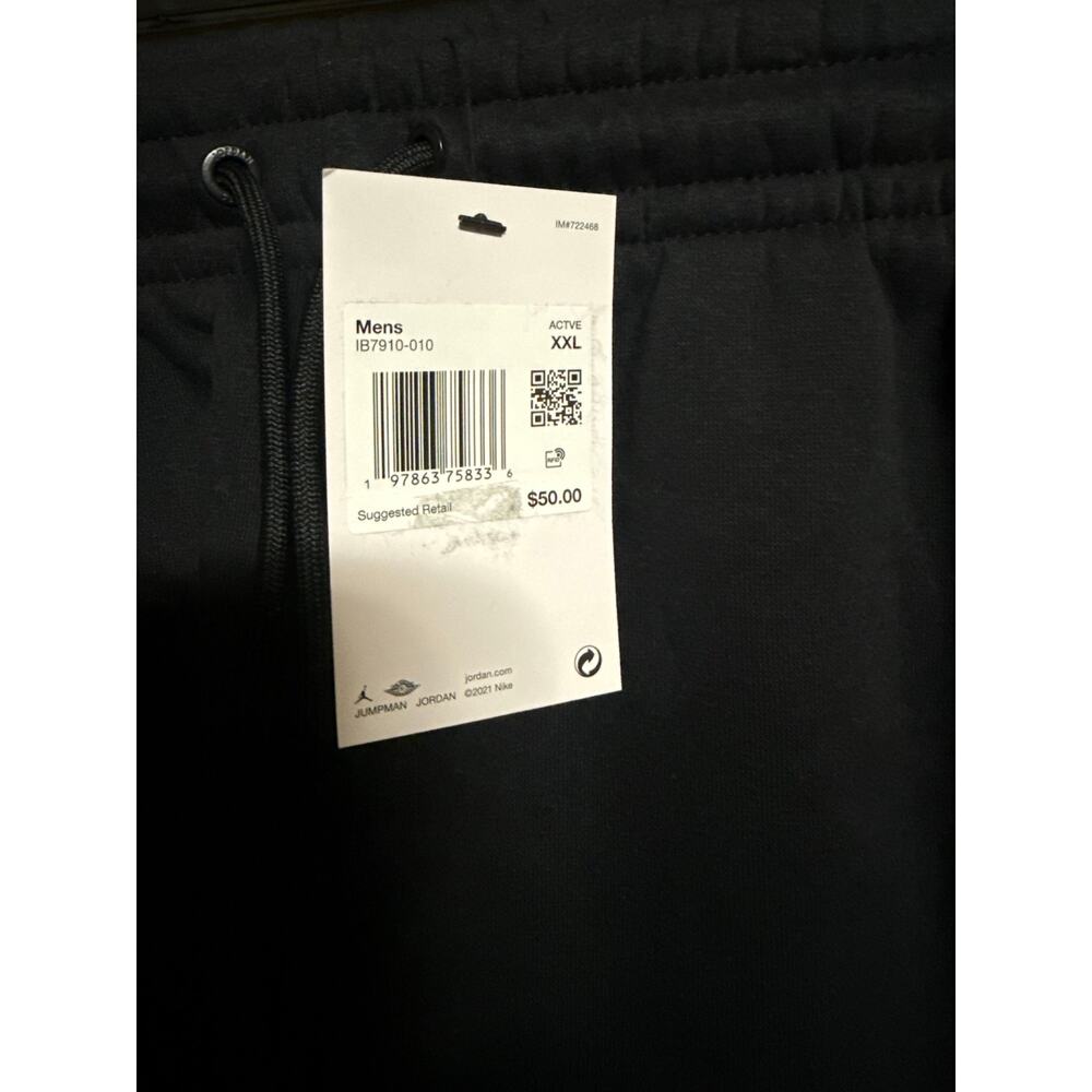 Mens Jordan Shorts - Picture 2 of 3